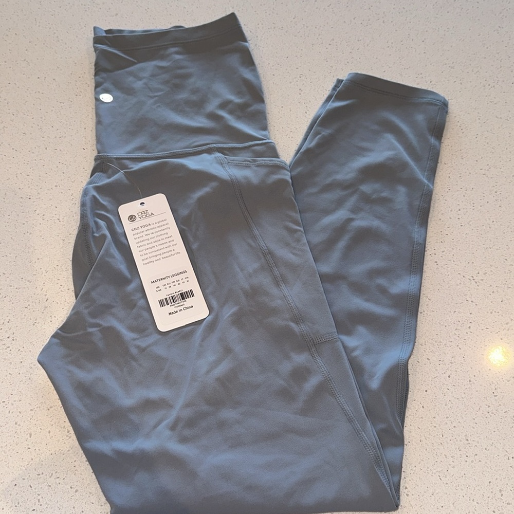 Butterluxe Maternity Leggings with Pockets 25" - Picture 5 of 5
